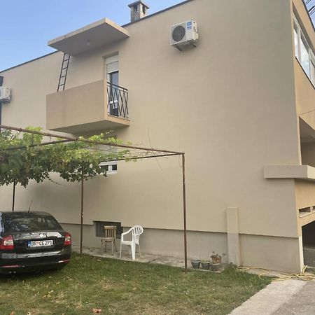 Apartment La Romana ポドゴリツァ エクステリア 写真