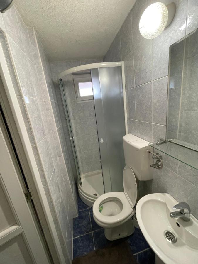 Apartment La Romana ポドゴリツァ エクステリア 写真